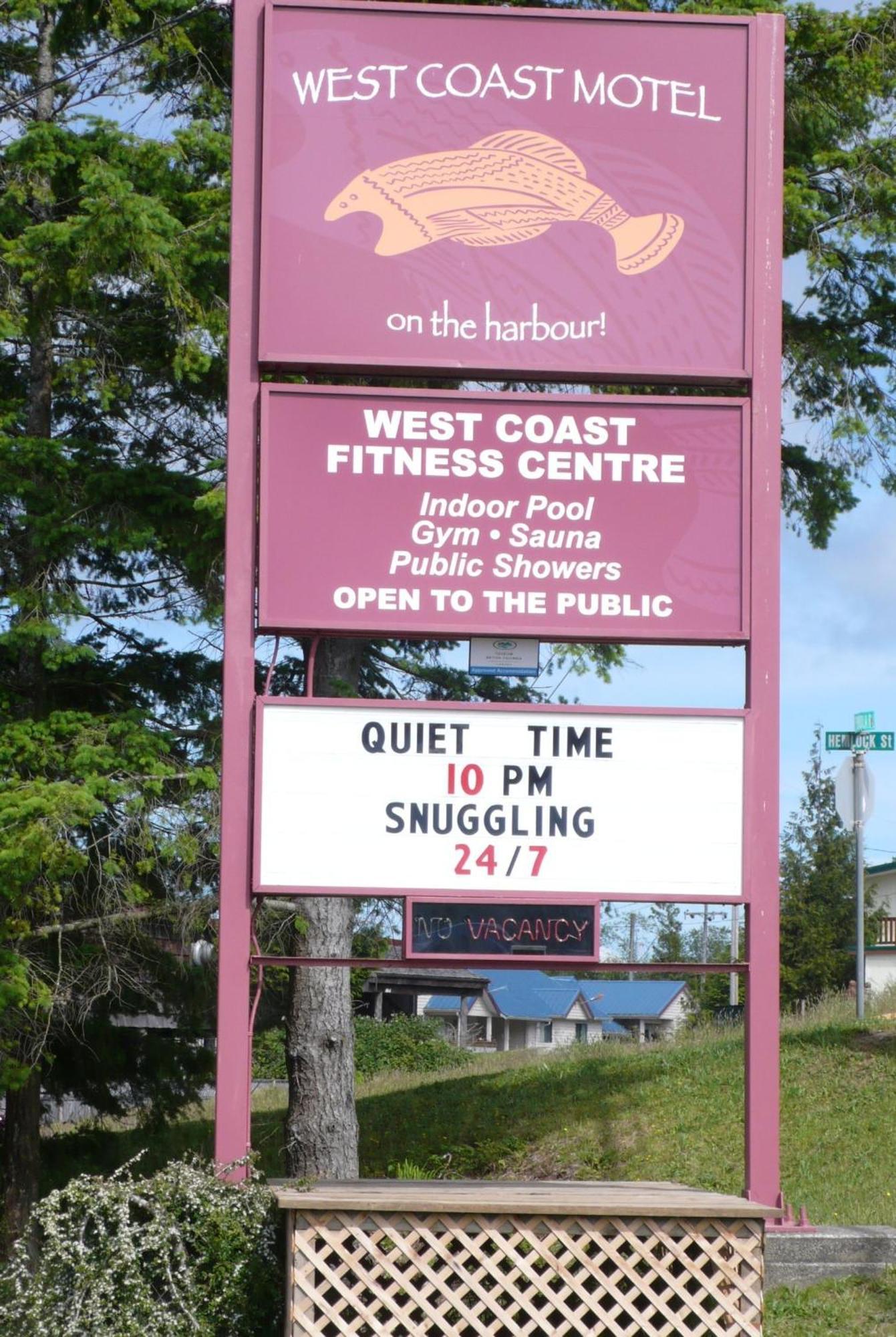 West Coast Motel On The Harbour Ucluelet Luaran gambar