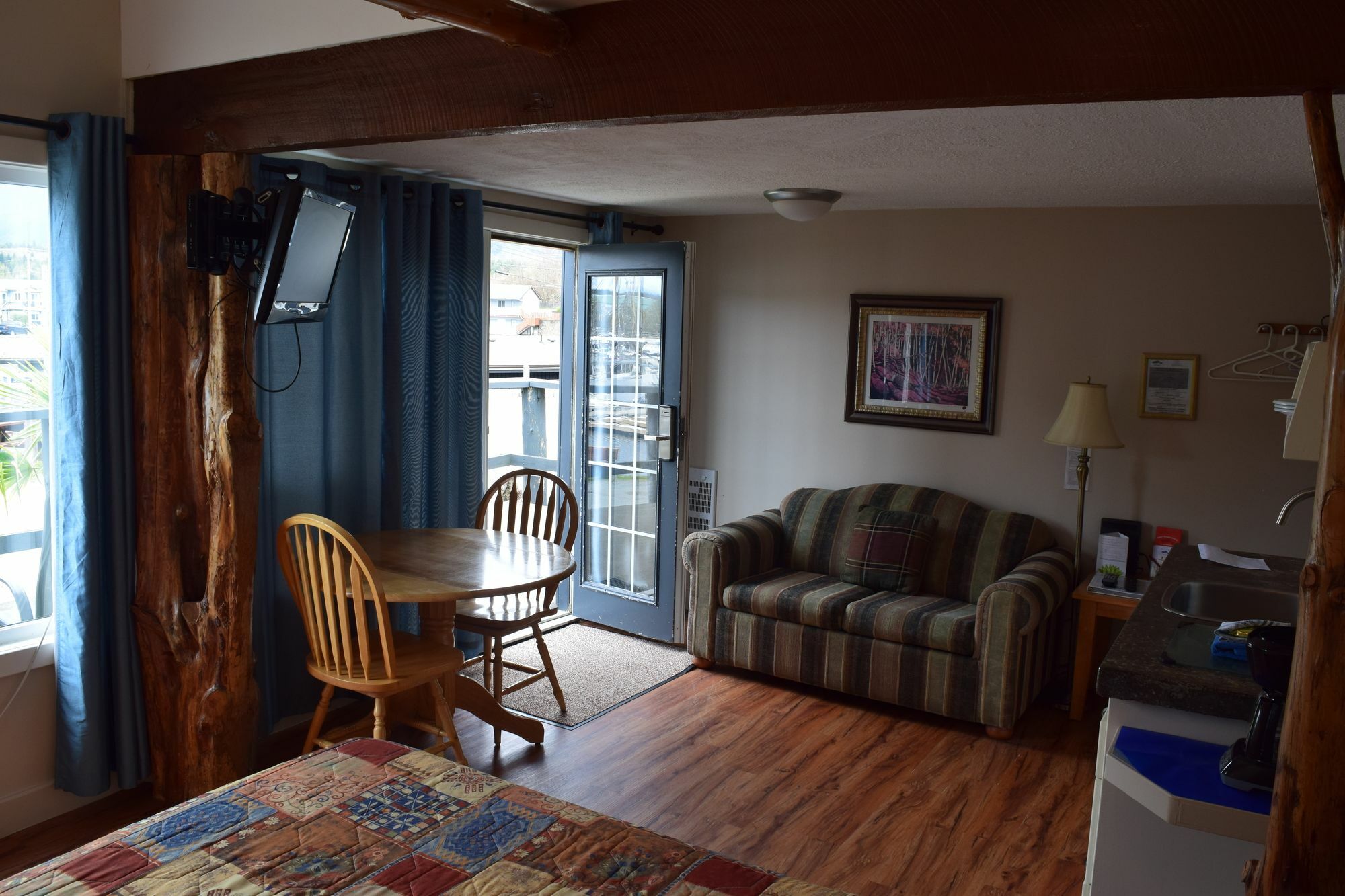 West Coast Motel On The Harbour Ucluelet Luaran gambar